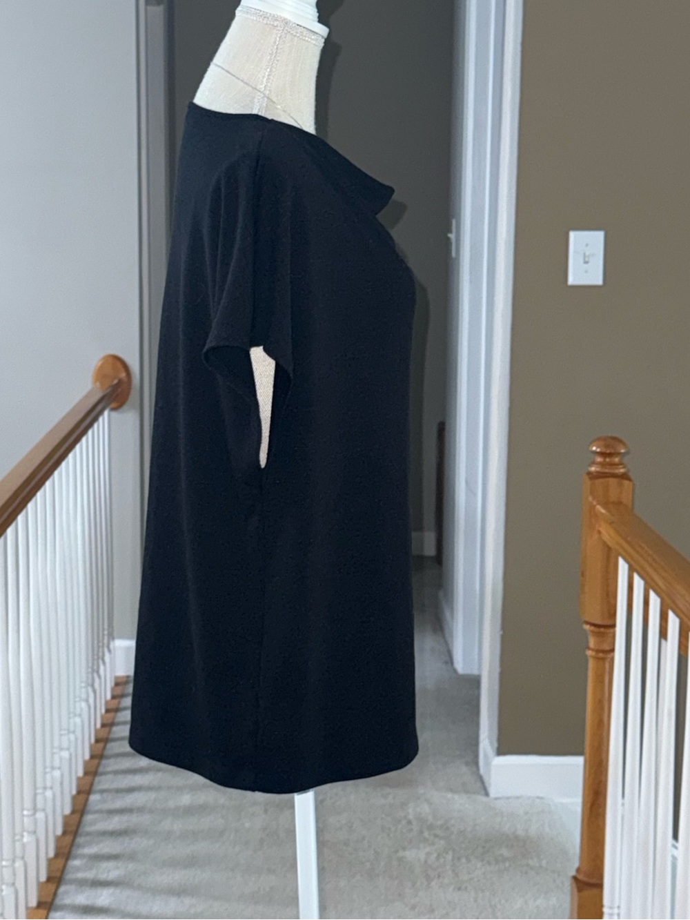 Vince Black Draped V-Neck Short Sleeve Tee - Picture 6 of 10